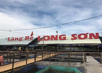 Làng Bè Long Sơn
